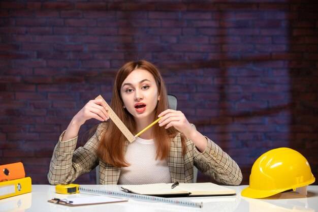 Jak zostać maszynistą 2026 i rozpocząć pracę na kolei?