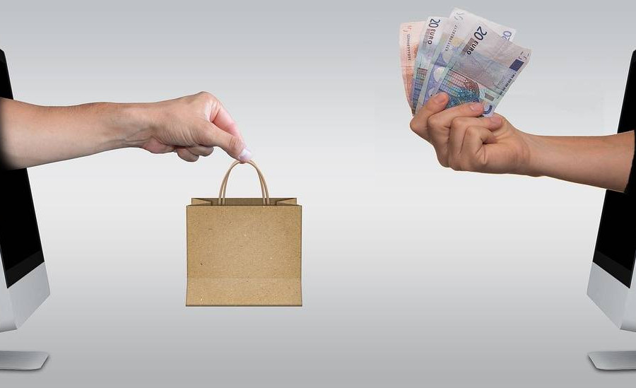 Amazon ile netto trafia do sprzedawcy przy sprzedaży
